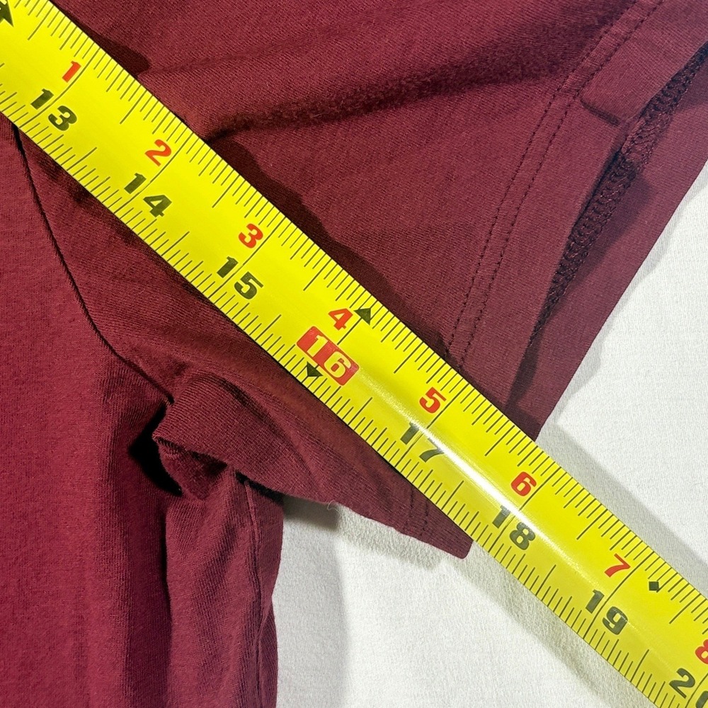 Guess Men's Crewneck Short Sleeve Shirt Size XL Embroidered Logo Red Casual - Picture 7 of 8